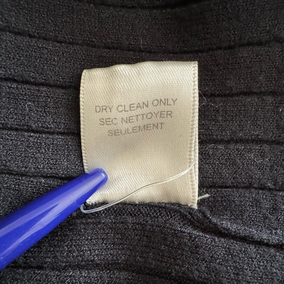 Rebecca Taylor Pleated Black Stretch Skirt Size Medium - Picture 8 of 8